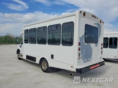 2021 Ford E-350 Cutaway DRW 158.0" WB - zdjęcie 3 z 12 - miniatura