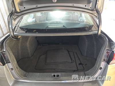2025 Nissan Versa SV - zdjęcie 16 z 34 - miniatura