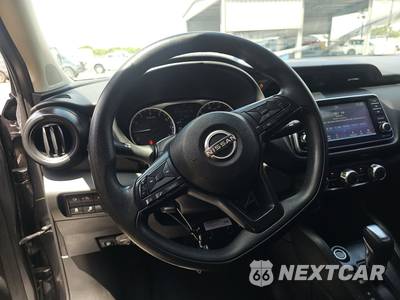 2023 Nissan Kicks S - zdjęcie 10 z 27 - miniatura