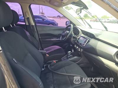 2023 Nissan Kicks S - zdjęcie 8 z 27 - miniatura