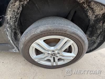 2021 Mercedes-Benz GLB 250 - zdjęcie 52 z 57 - miniatura