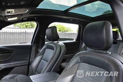 2024 Lincoln Nautilus Reserve - zdjęcie 19 z 27 - miniatura