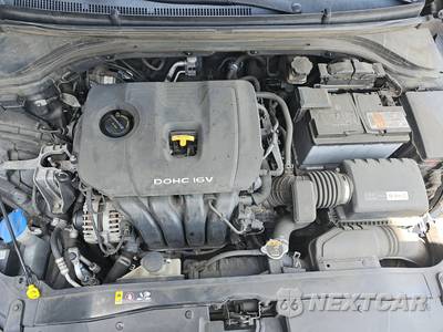 2017 Hyundai Elantra Value Edition Sedan - zdjęcie 16 z 37 - miniatura