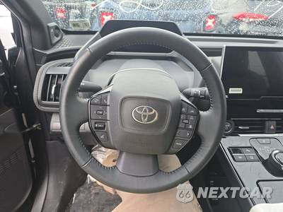 2023 Toyota bZ4X Limited - zdjęcie 10 z 32 - miniatura