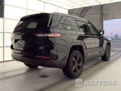 2023 Jeep Grand Cherokee Altitude - zdjęcie 4 z 30 - miniatura