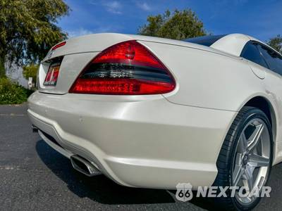 2012 Mercedes-Benz SL 550 - zdjęcie 13 z 50 - miniatura