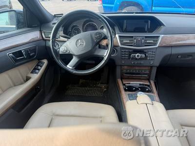 2012 Mercedes-Benz E 350 4MATIC Sedan - zdjęcie 15 z 31 - miniatura