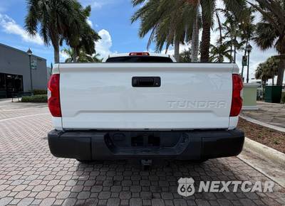 2017 Toyota Tundra SR5 Crew Cab Short Bed - zdjęcie 7 z 36 - miniatura