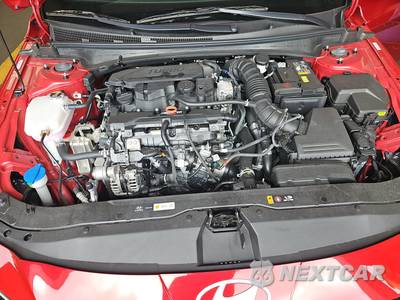 2026 Hyundai Elantra N Line - zdjęcie 15 z 25 - miniatura