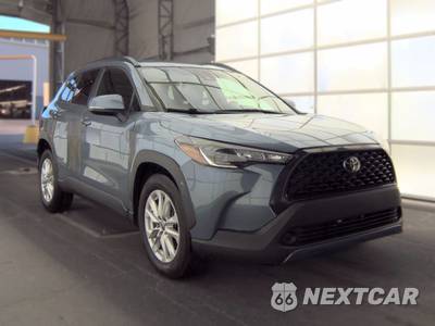 2022 Toyota Corolla Cross LE - zdjęcie 3 z 24 - miniatura