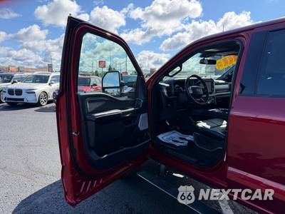 2026 Ford Super Duty F-350 Platinum Crew Cab Medium Bed - zdjęcie 11 z 74 - miniatura