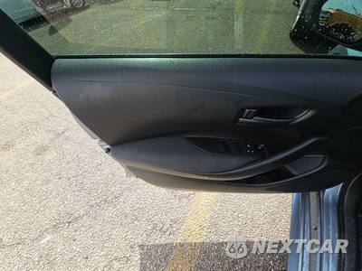 2025 Toyota Corolla Hybrid LE Sedan - zdjęcie 9 z 24 - miniatura