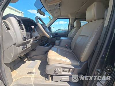 2016 Nissan NV3500 HD Passenger SL 146.1" WB - zdjęcie 7 z 22 - miniatura