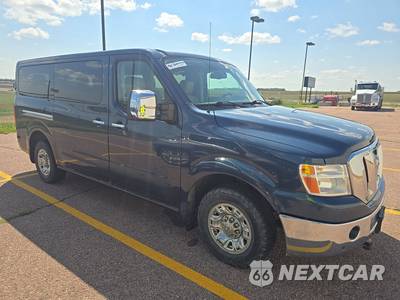 2016 Nissan NV3500 HD Passenger SL 146.1" WB - zdjęcie 3 z 22 - miniatura