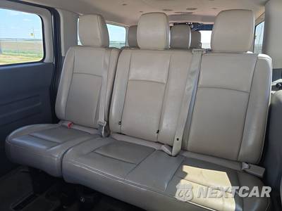 2016 Nissan NV3500 HD Passenger SL 146.1" WB - zdjęcie 13 z 22 - miniatura