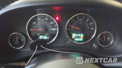 2011 Jeep Wrangler Unlimited Sahara - zdjęcie 19 z 39 - miniatura