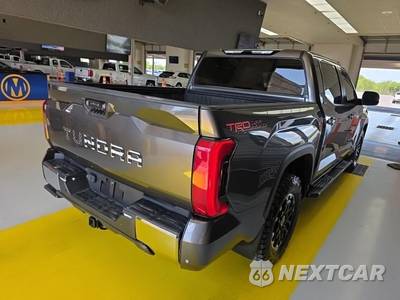 2024 Toyota Tundra SR5 Crew Cab Short Bed - zdjęcie 4 z 17 - miniatura