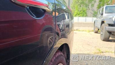 2015 Nissan Versa SV - zdjęcie 21 z 56 - miniatura