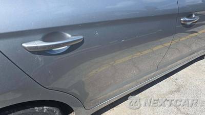 2020 Hyundai Elantra SEL Sedan - zdjęcie 26 z 36 - miniatura