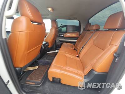 2016 Toyota Tundra 1794 Edition Crew Cab Short Bed - zdjęcie 13 z 28 - miniatura