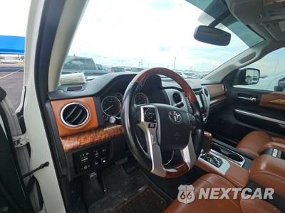 2016 Toyota Tundra 1794 Edition Crew Cab Short Bed - zdjęcie 11 z 28 - miniatura