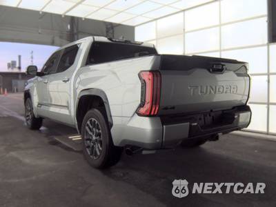 2025 Toyota Tundra i-FORCE MAX Platinum Crew Cab Short Bed - zdjęcie 6 z 26 - miniatura