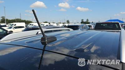 2025 Hyundai Venue SEL - zdjęcie 25 z 26 - miniatura