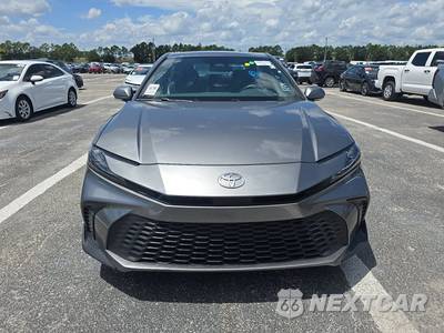 2026 Toyota Camry SE - zdjęcie 2 z 26 - miniatura