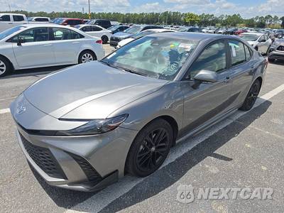 2026 Toyota Camry SE - zdjęcie 1 z 26 - miniatura