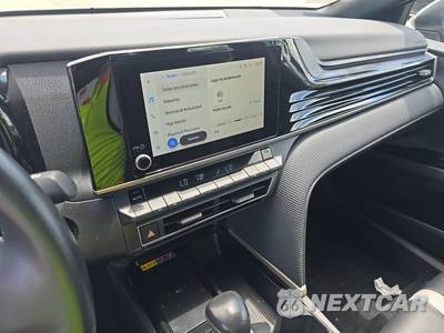 2026 Toyota Camry SE - zdjęcie 11 z 26 - miniatura