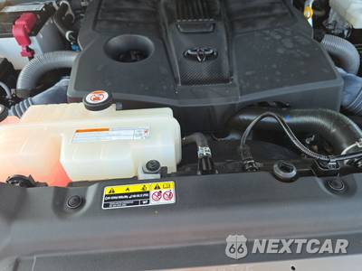 2023 Toyota Tundra SR5 Crew Cab Short Bed - zdjęcie 15 z 32 - miniatura
