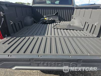 2024 Toyota Tundra SR5 Crew Cab Short Bed - zdjęcie 16 z 27 - miniatura