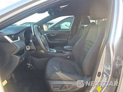 2024 Toyota RAV4 Hybrid SE - zdjęcie 7 z 30 - miniatura