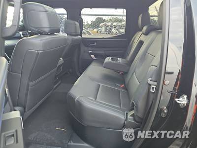 2023 Toyota Tundra Platinum Crew Cab Short Bed - zdjęcie 13 z 23 - miniatura