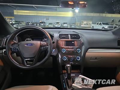 2018 Ford Explorer XLT - zdjęcie 11 z 60 - miniatura