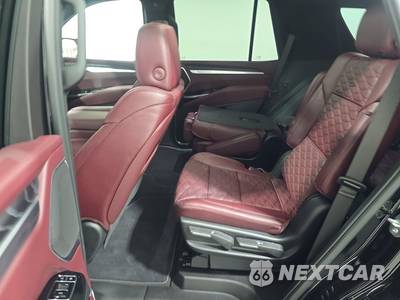 2026 Cadillac Escalade Luxury 1SB - zdjęcie 13 z 18 - miniatura