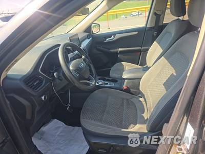 2020 Ford Escape SE - zdjęcie 7 z 51 - miniatura