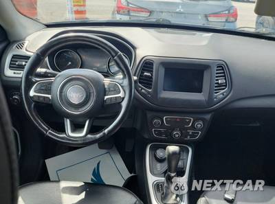 2019 Jeep Compass Latitude - zdjęcie 8 z 14 - miniatura