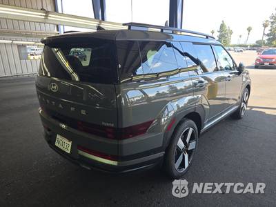2026 Hyundai Santa Fe Hybrid Limited - zdjęcie 4 z 19 - miniatura