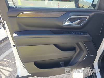 2024 Chevrolet Suburban LT 1LT - zdjęcie 9 z 20 - miniatura