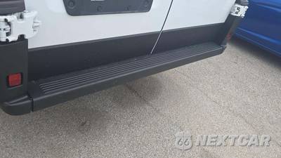 2025 Ram ProMaster 2500 Cargo Van Tradesman w/Passenger Seat Low Roof 136.0" WB - zdjęcie 17 z 24 - miniatura