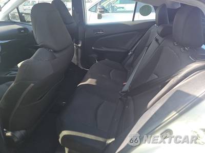 2022 Toyota Prius LE - zdjęcie 13 z 18 - miniatura