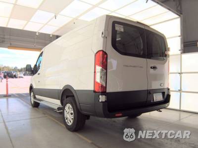 2025 Ford Transit 250 Cargo Van Low Roof 130.0" WB - zdjęcie 6 z 18 - miniatura