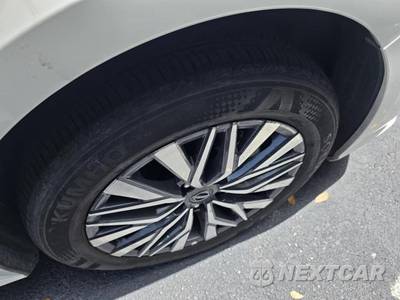 2025 Nissan Altima SV - zdjęcie 9 z 26 - miniatura