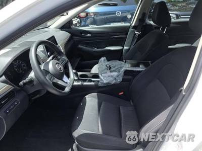 2025 Nissan Altima SV - zdjęcie 18 z 26 - miniatura
