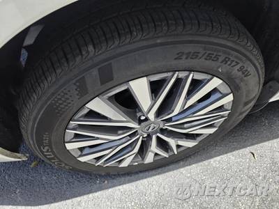 2025 Nissan Altima SV - zdjęcie 5 z 26 - miniatura