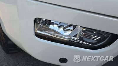 2021 Nissan TITAN Platinum Reserve Crew Cab Short Bed - zdjęcie 27 z 30 - miniatura