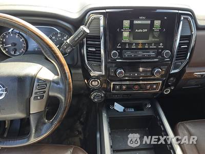 2021 Nissan TITAN Platinum Reserve Crew Cab Short Bed - zdjęcie 11 z 30 - miniatura