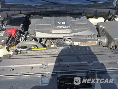 2021 Nissan TITAN Platinum Reserve Crew Cab Short Bed - zdjęcie 15 z 30 - miniatura
