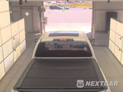 2021 Nissan TITAN Platinum Reserve Crew Cab Short Bed - zdjęcie 5 z 30 - miniatura